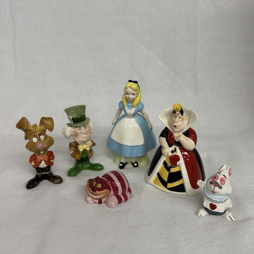 Vintage Alice In Wonderland Collectible Figurines RARE Set Of 6 Hand Painted